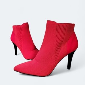 MIA Red sock Knit Stiletto ankle Boots Booties Heels Size 7.5